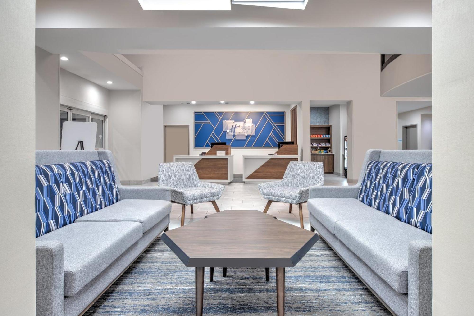 Holiday Inn Express Hotel & Suites Dallas West By Ihg Exterior photo